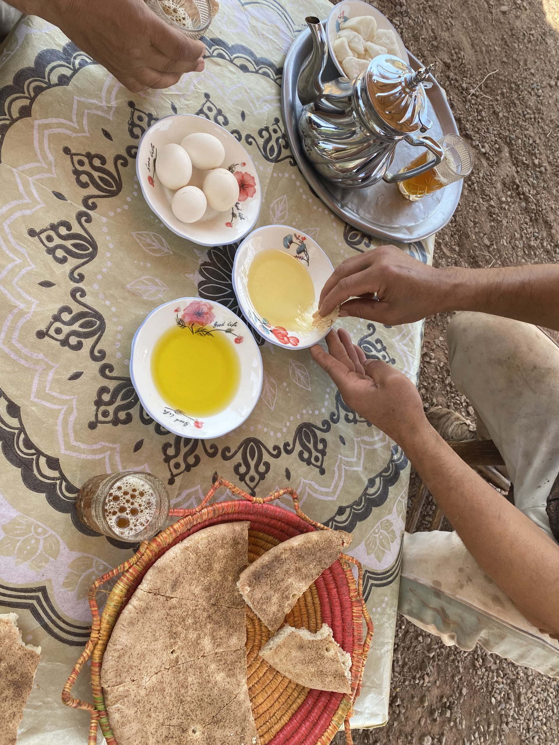 Agunsane, partage du repas
